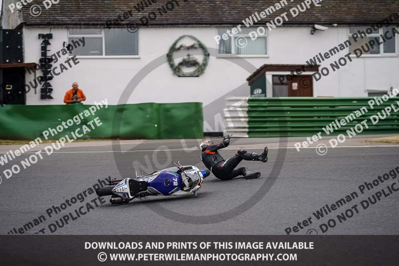 enduro digital images;event digital images;eventdigitalimages;mallory park;mallory park photographs;mallory park trackday;mallory park trackday photographs;no limits trackdays;peter wileman photography;racing digital images;trackday digital images;trackday photos